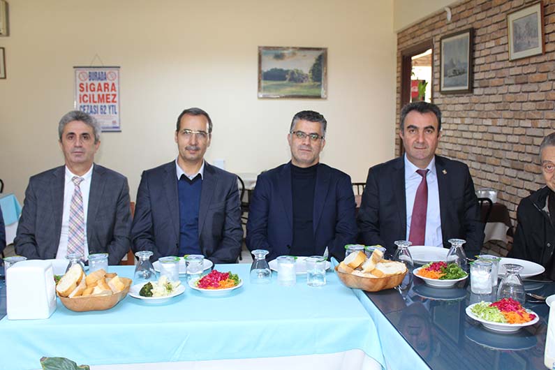 İran Ticaret Ateşesi Perpa'da